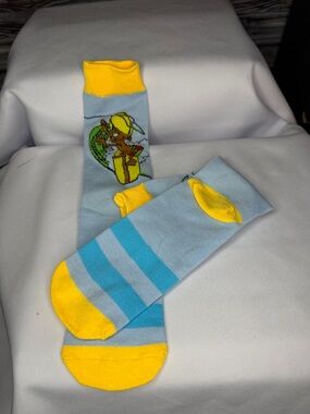 ★ Cartoon Surfing Mouse Crew Socks Fun Novelty Character Socks